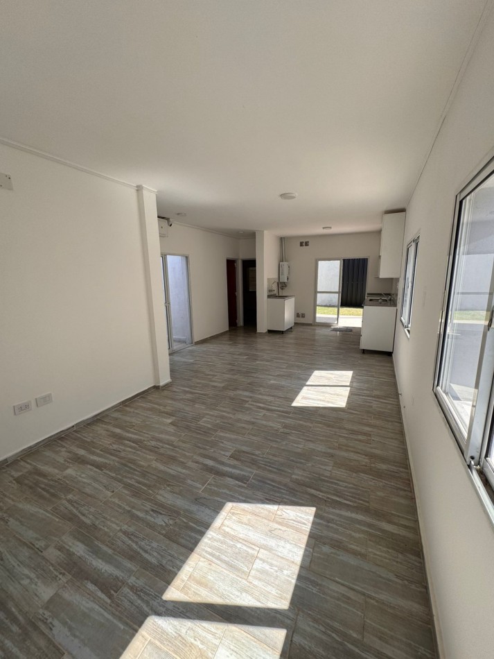 casa 2 dorm mas galpon