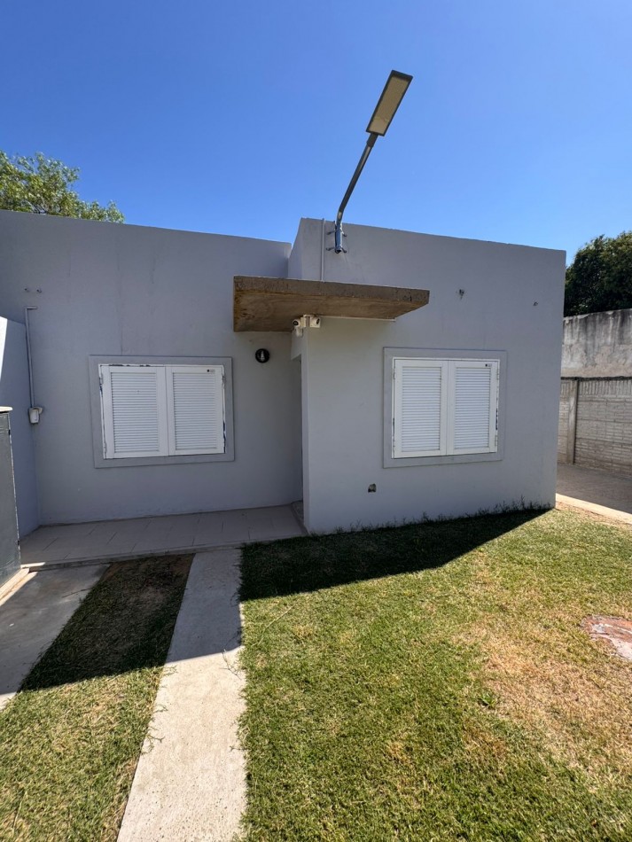 casa 2 dorm mas galpon