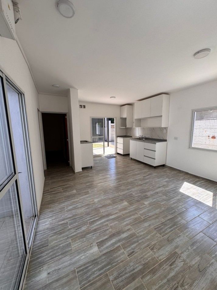 casa 2 dorm mas galpon