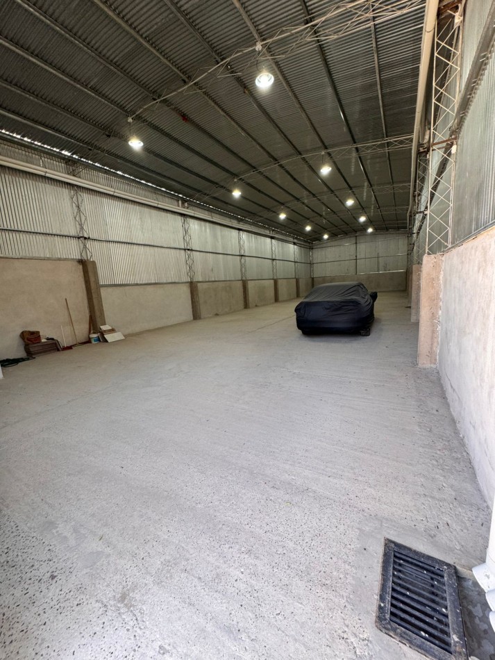 casa 2 dorm mas galpon