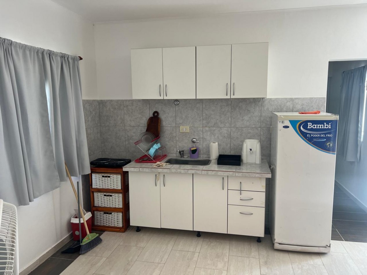 Casa 2 dorm mas Local Comercial Colonia Ensayo