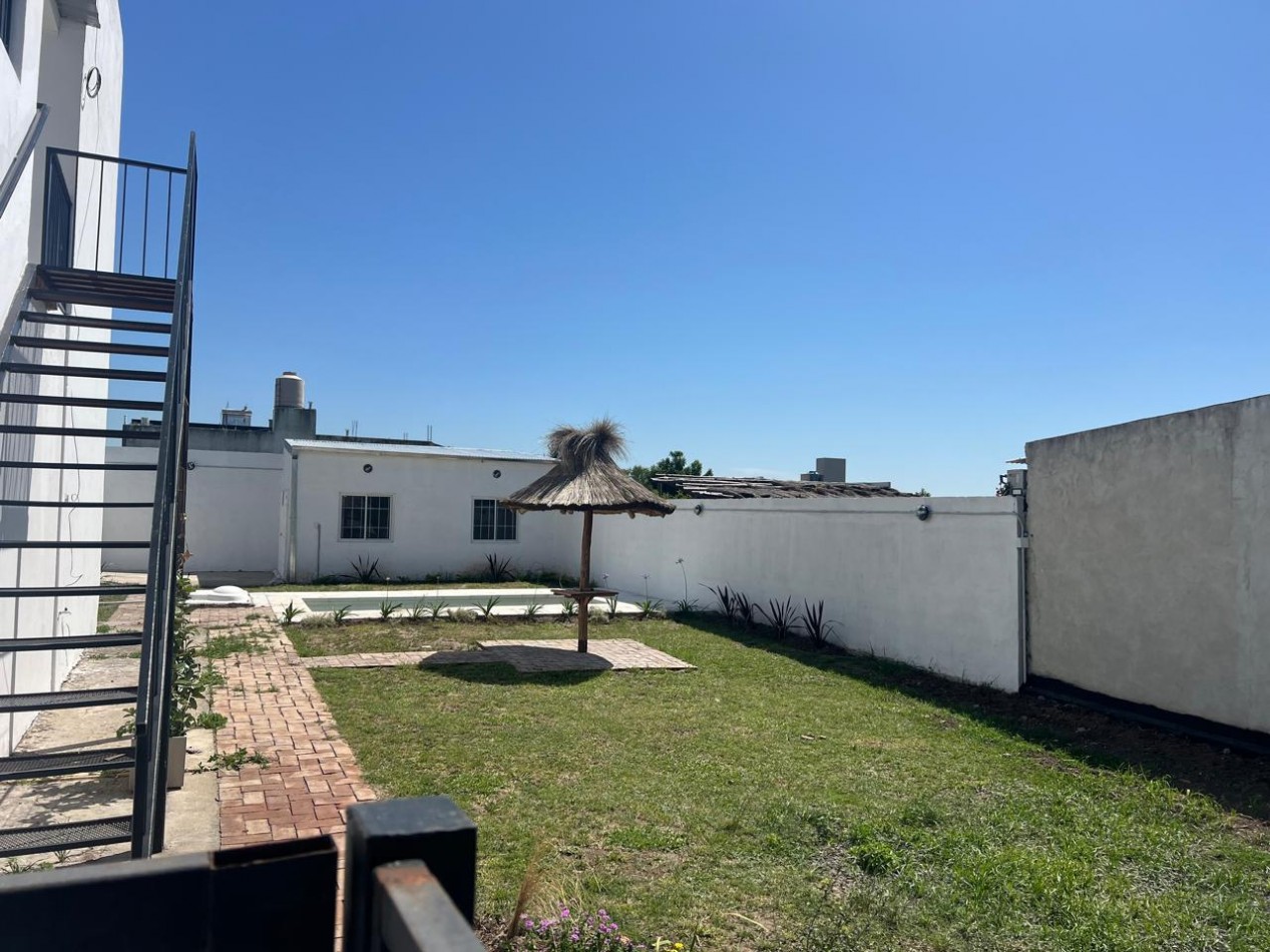 Casa 2 dorm mas Local Comercial Colonia Ensayo