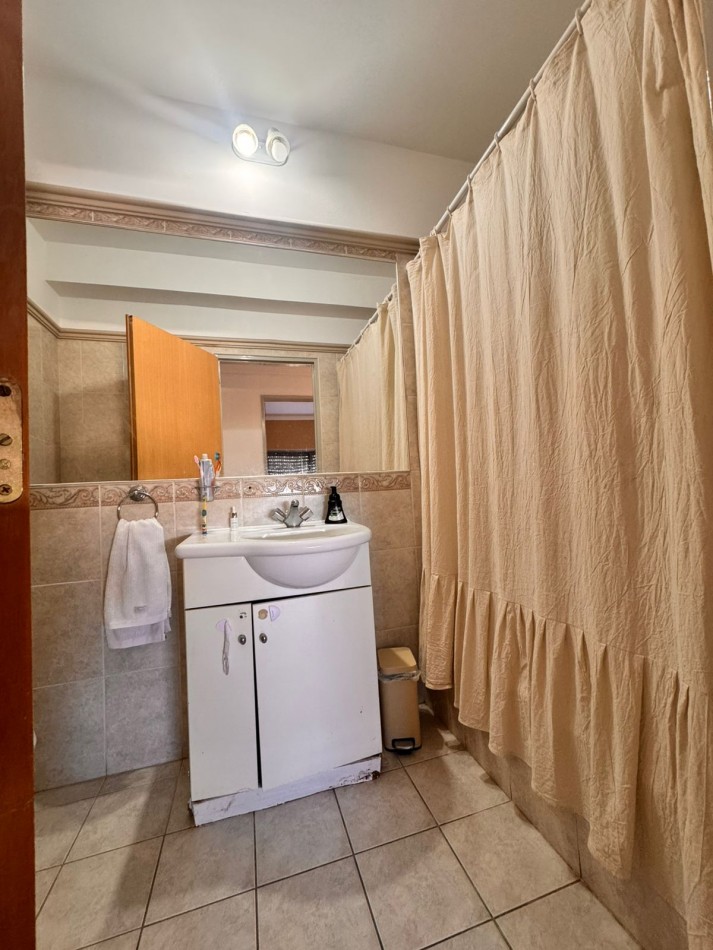 Semi Piso 3 dorm Parque Urquiza Calle Alameda y Tucuman