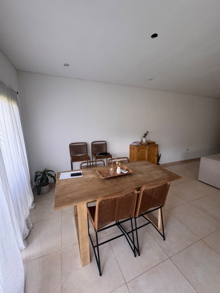 Acceso Norte casa 3 dorm gas natural asfalto cloacas